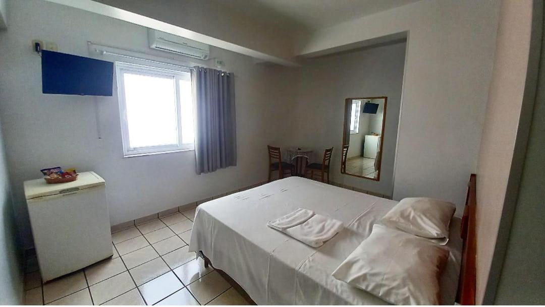 Alpha Ville Hotel Assis Extérieur photo