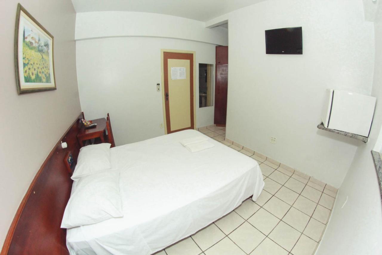 Alpha Ville Hotel Assis Extérieur photo