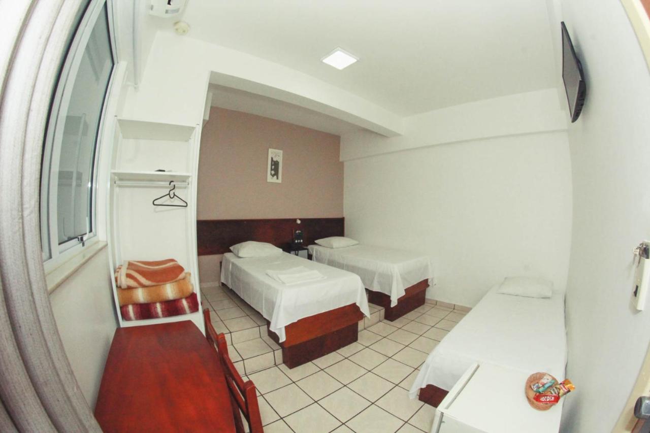 Alpha Ville Hotel Assis Extérieur photo