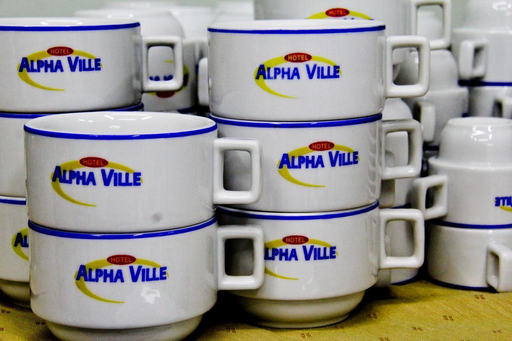 Alpha Ville Hotel Assis Extérieur photo